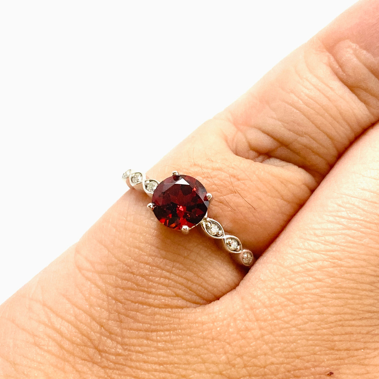 Garnet Round Faceted Ring with CZ accents Size 8.75 HRGJ-63