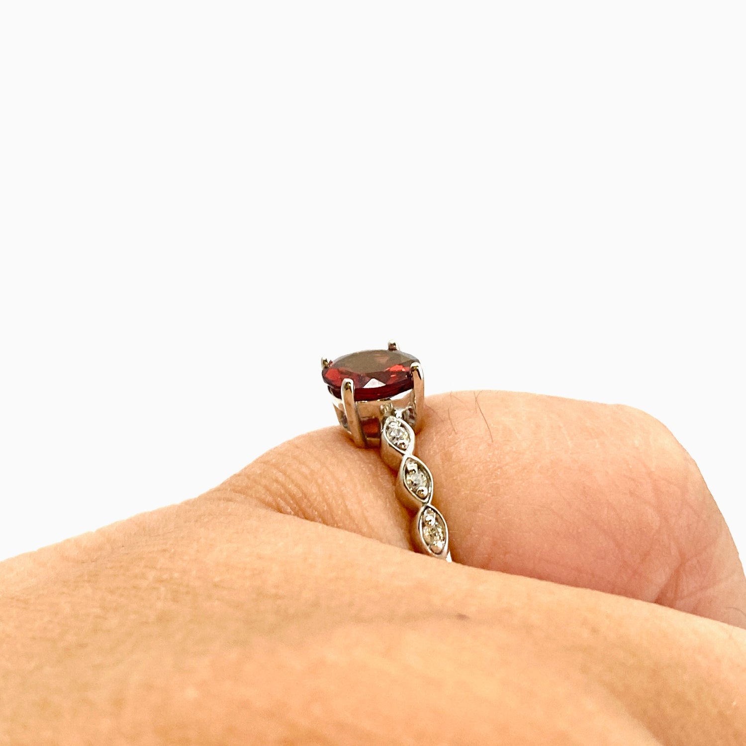 Garnet Round Faceted Ring with CZ accents Size 8.75 HRGJ-63