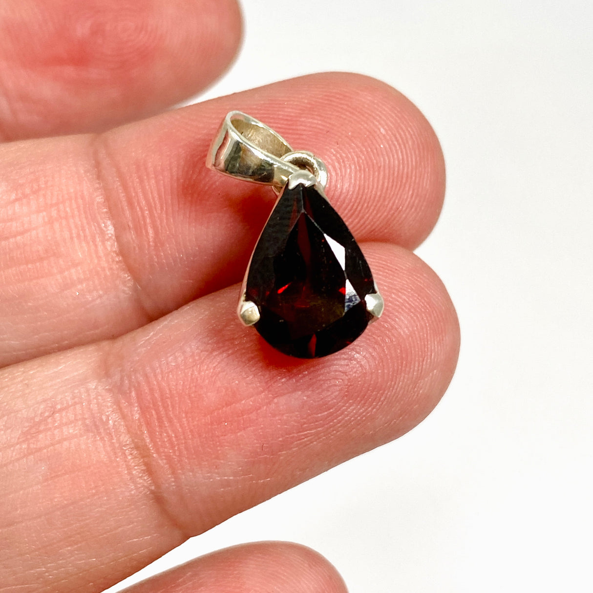 Garnet Teardrop Faceted Pendant PPGJ1159