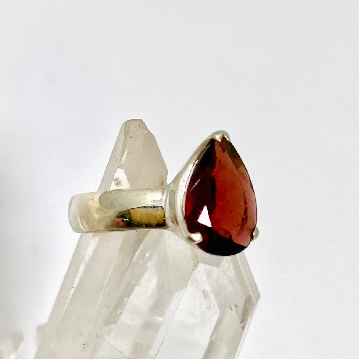 Garnet Teardrop Faceted Ring Size 7.5 PRGJ963