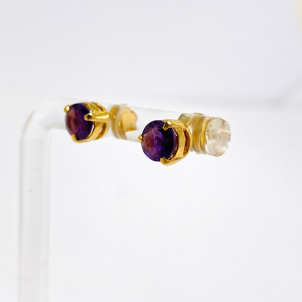 Gemstone Round Faceted 1 micron Gold Plated 3 claw Set Stud Earring 5mm PSE040