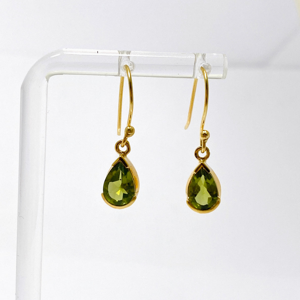 Gemstone Teardrop Faceted 1 micron Gold Plated Channel Set Drop Earrings PEGJ366