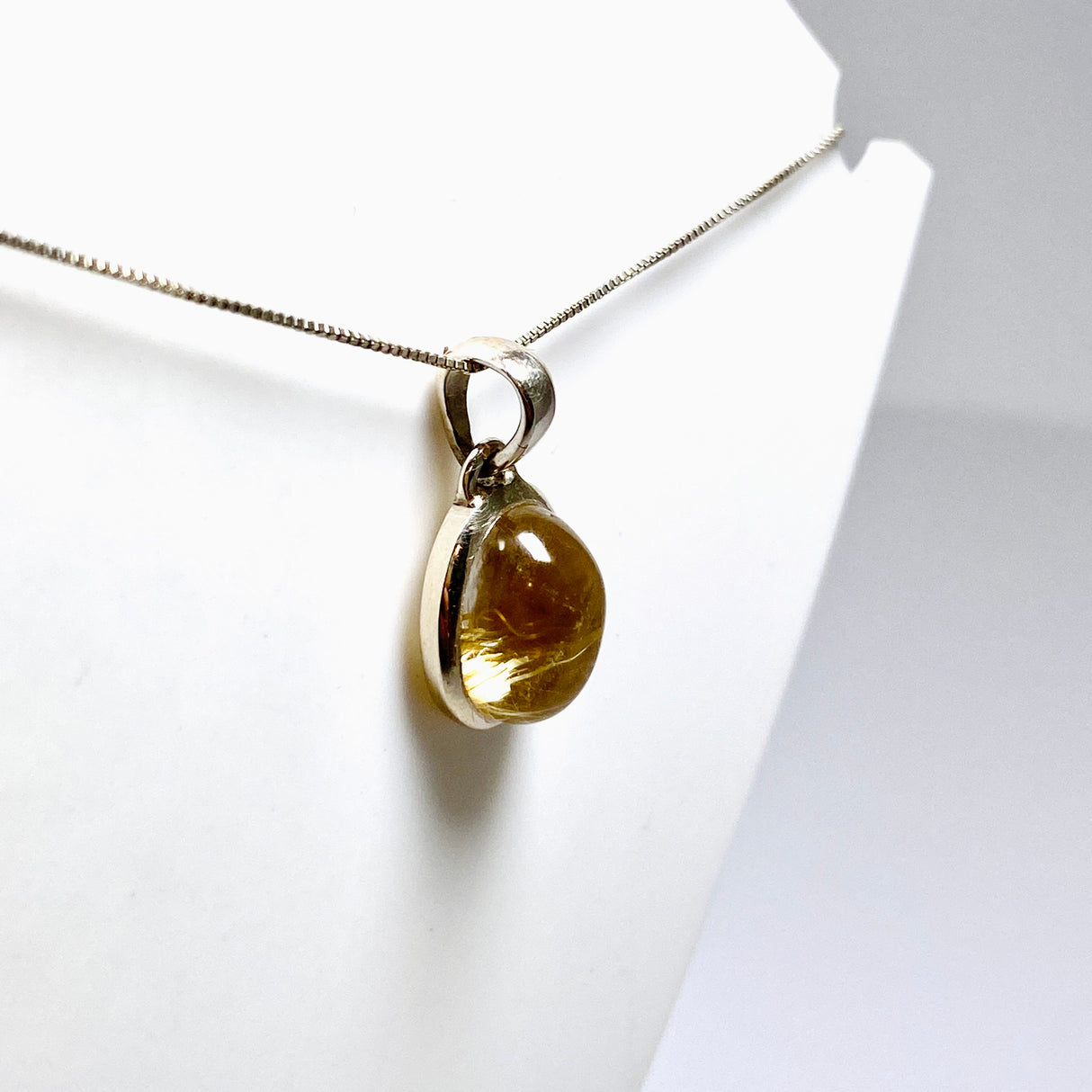 Golden Rutile Oval Cabochon Pendant PPGJ1225