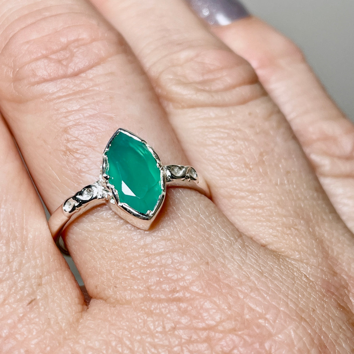 Green Chalcedony Faceted Marquise Ring in a Decorative Setting R3726