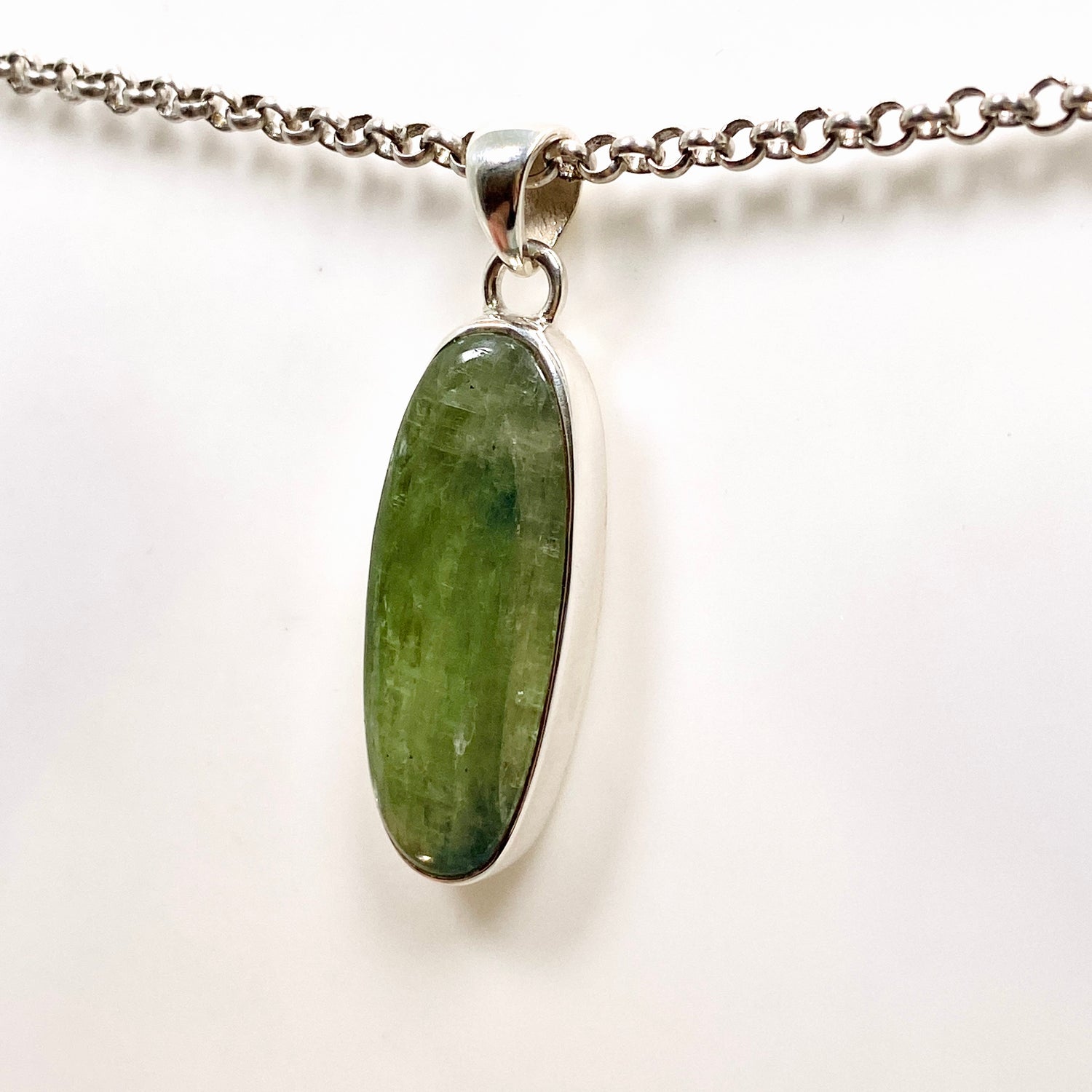 Green Kyanite Oval Cabochon Pendant KPGJ4629