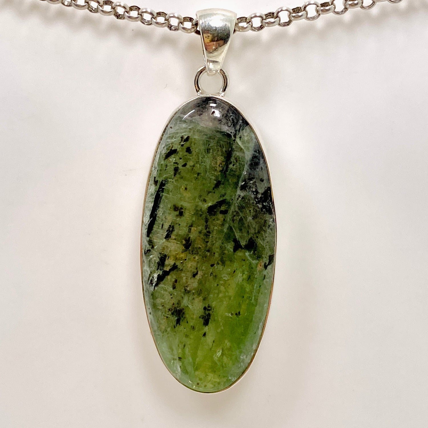 Green Kyanite Oval Cabochon Pendant KPGJ4631
