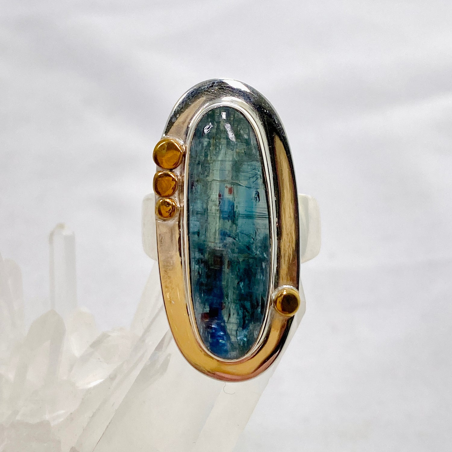 Green Kyanite Oval Cabochon Ring with Brass Detailing Size 9.5 KRGJ3292