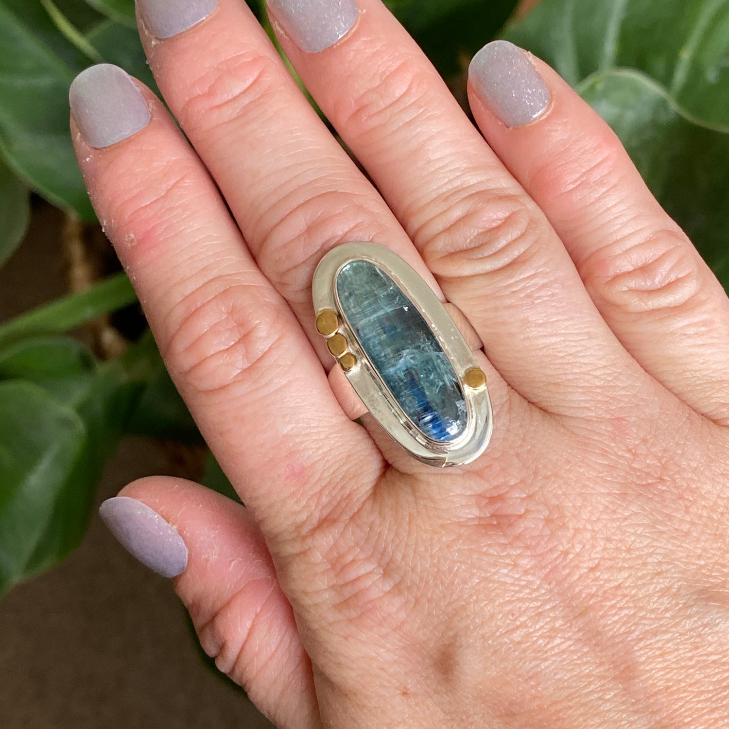 Green Kyanite Oval Cabochon Ring with Brass Detailing Size 9.5 KRGJ3292