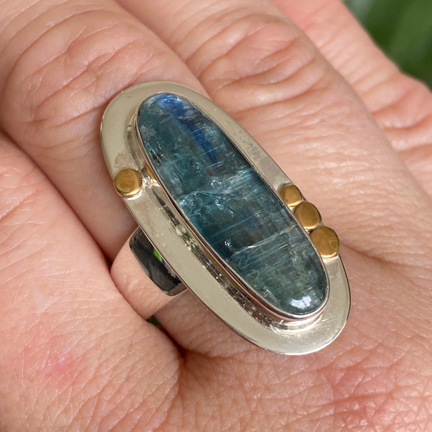 Green Kyanite Oval Cabochon Ring with Brass Detailing Size 9.5 KRGJ3292