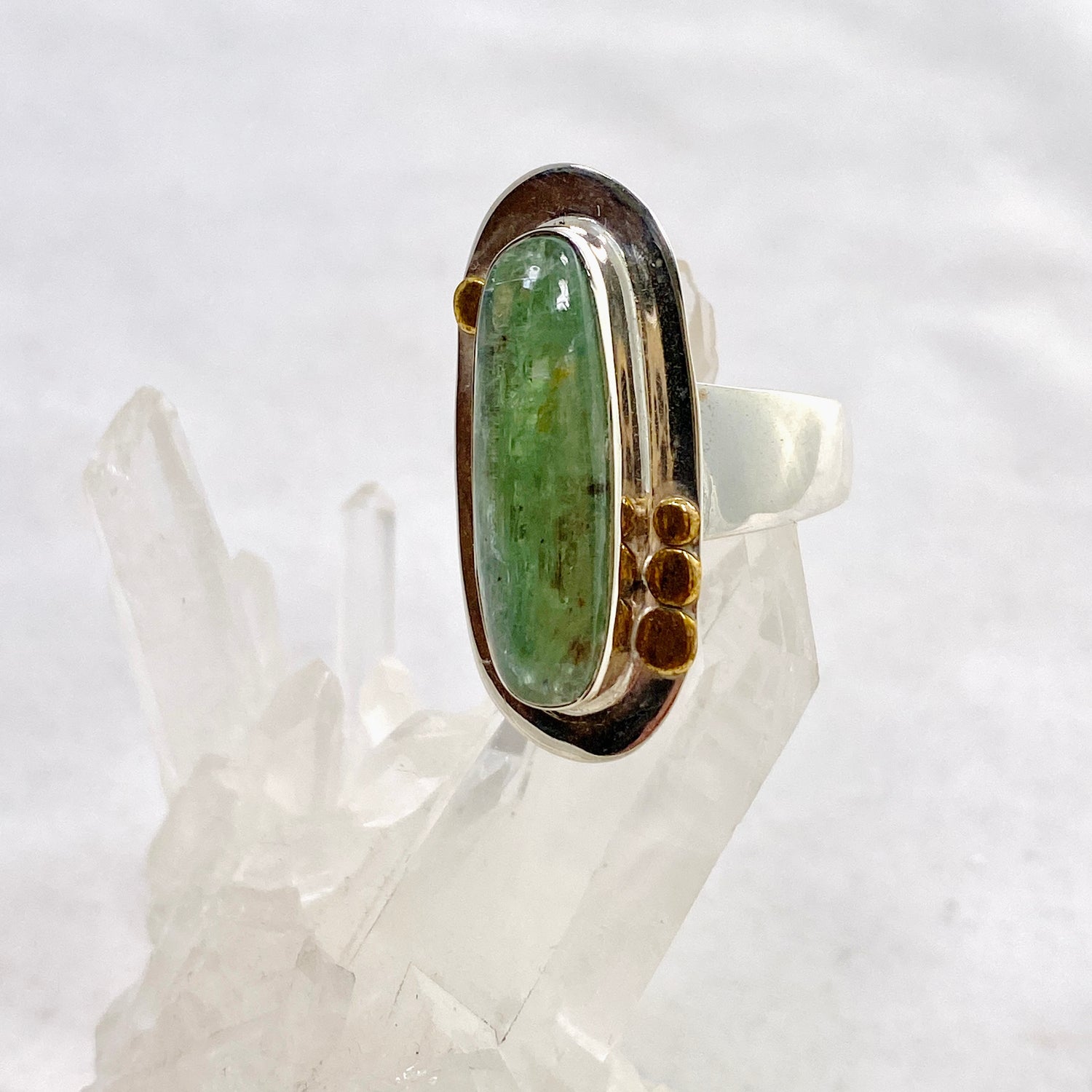 Green Kyanite Oval Cabochon Ring with Brass Detailing Size 8 KRGJ3291