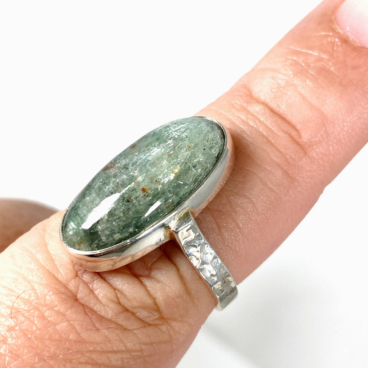 Green Kyanite oval ring s.8 KRGJ2712 - Nature's Magick