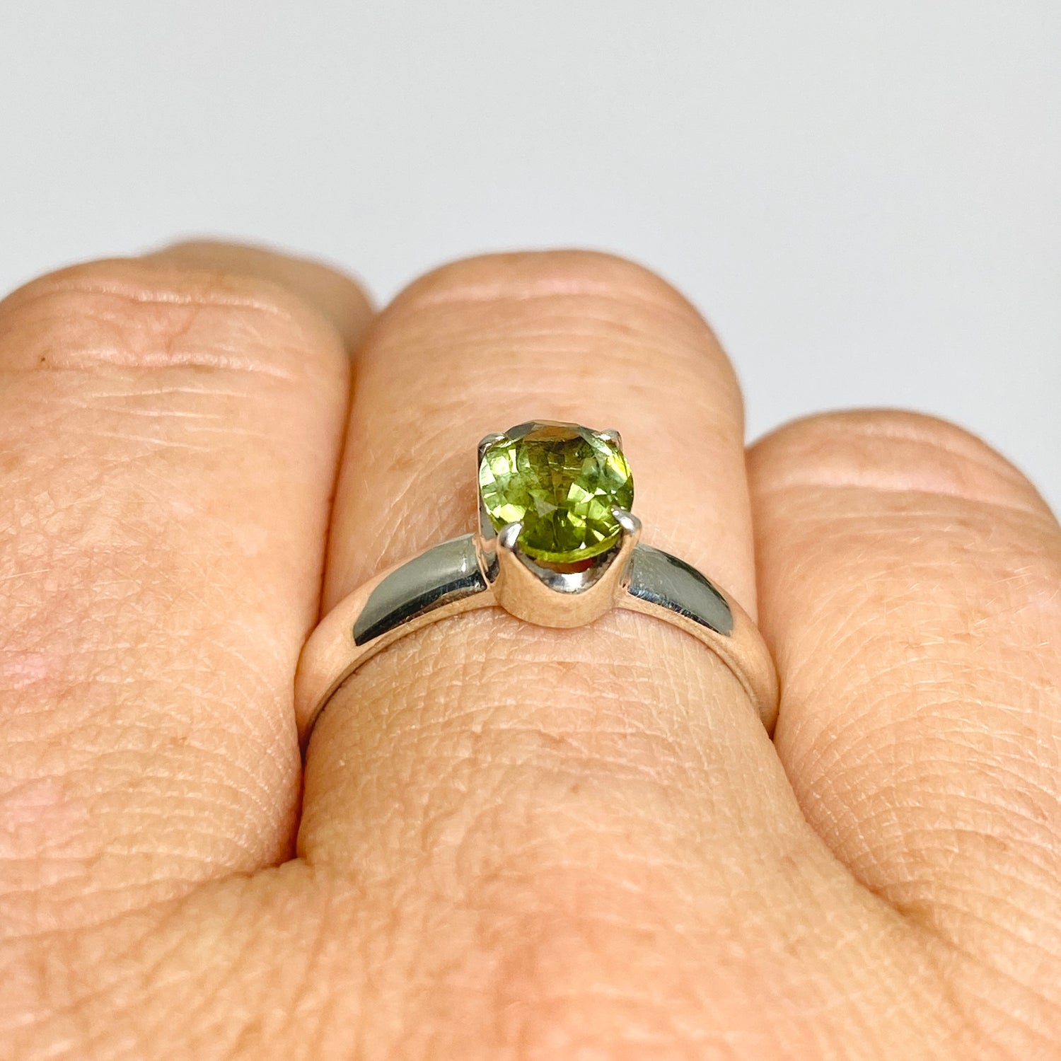 Green Tourmaline Oval Faceted Ring Size 9 PRGJ725