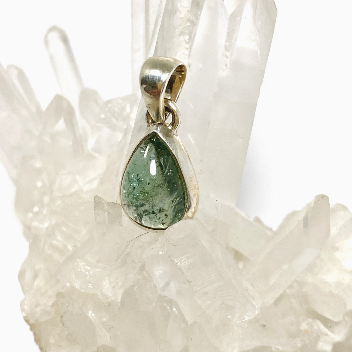 Green Tourmaline Teardrop Cabochon Pendant PPGJ1178