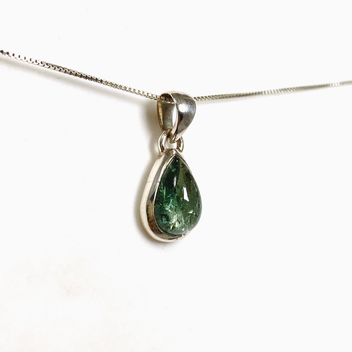 Green Tourmaline Teardrop Cabochon Pendant PPGJ1178