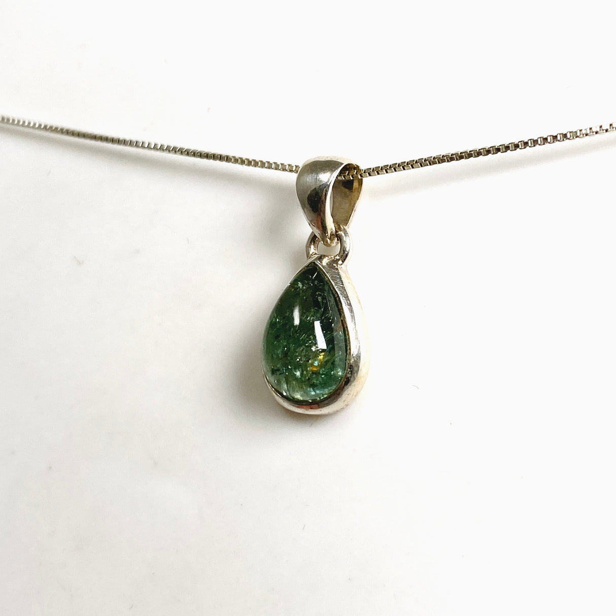 Green Tourmaline Teardrop Cabochon Pendant PPGJ1178