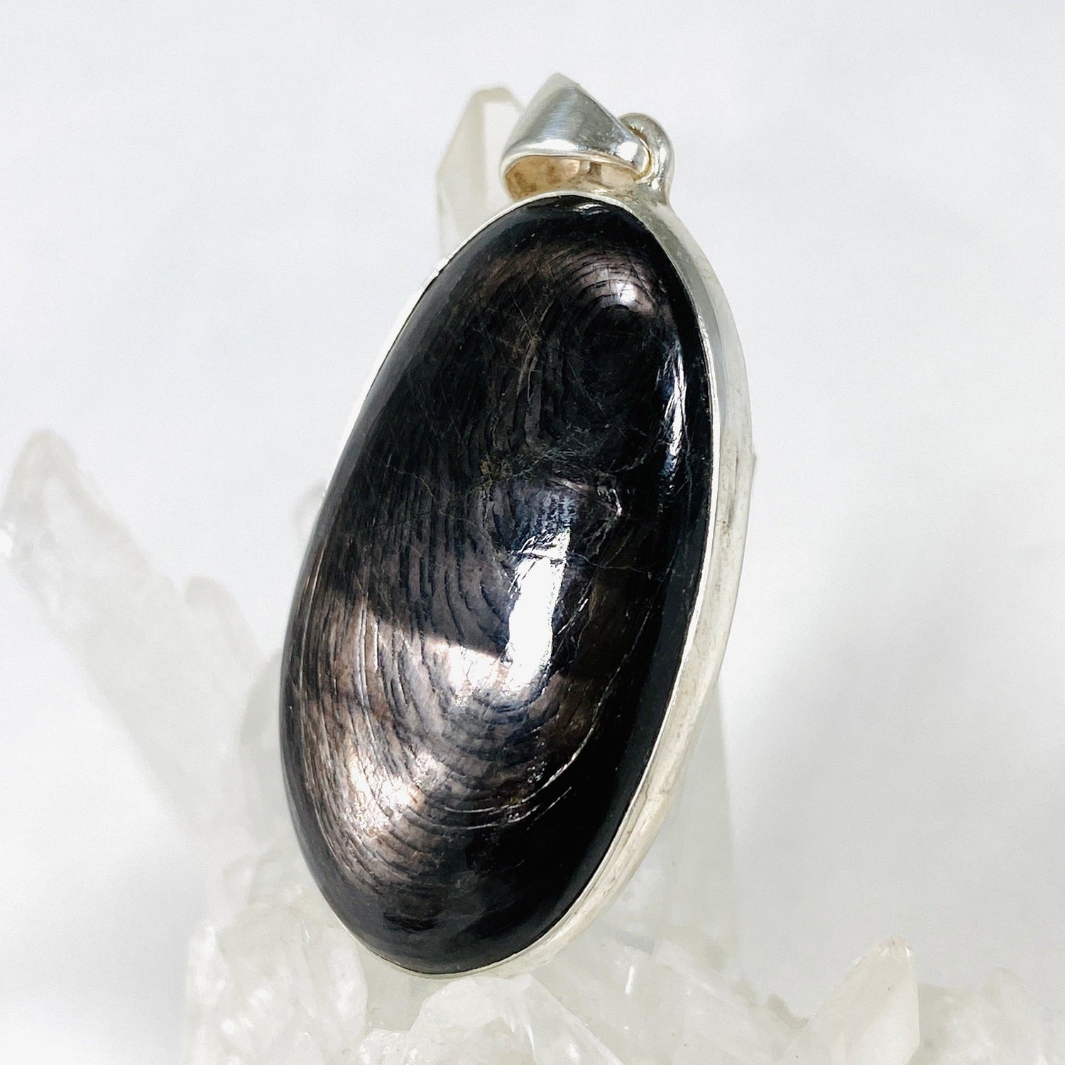 Hypersthene Oval Pendant KPGJ3060 - Nature's Magick