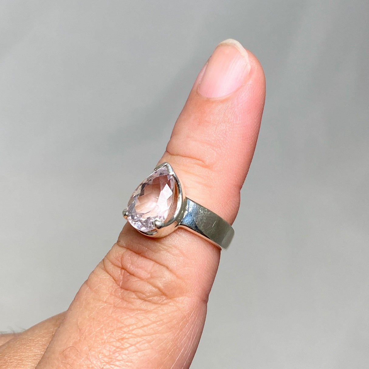 Kunzite Faceted Teardrop Ring Size 7 PRGJ459 - Nature's Magick