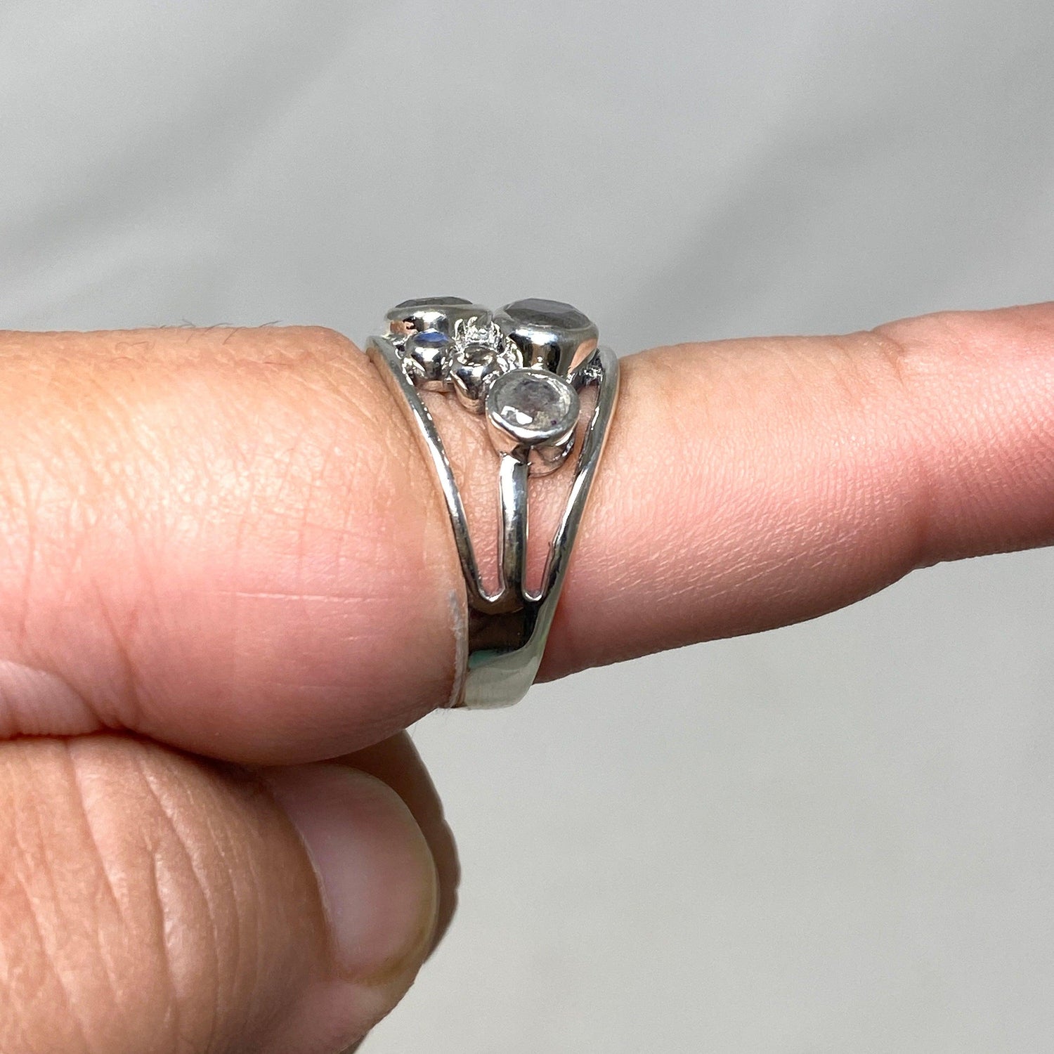 Labradorite Faceted Multistone Gemstone Ring in a Decorative Setting R3787 - Nature's Magick