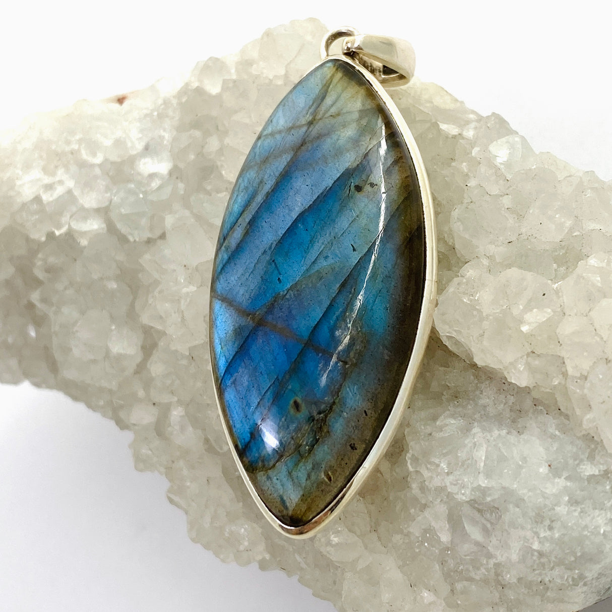 Labradorite Marquise Cabochon Pendant PPGJ1055