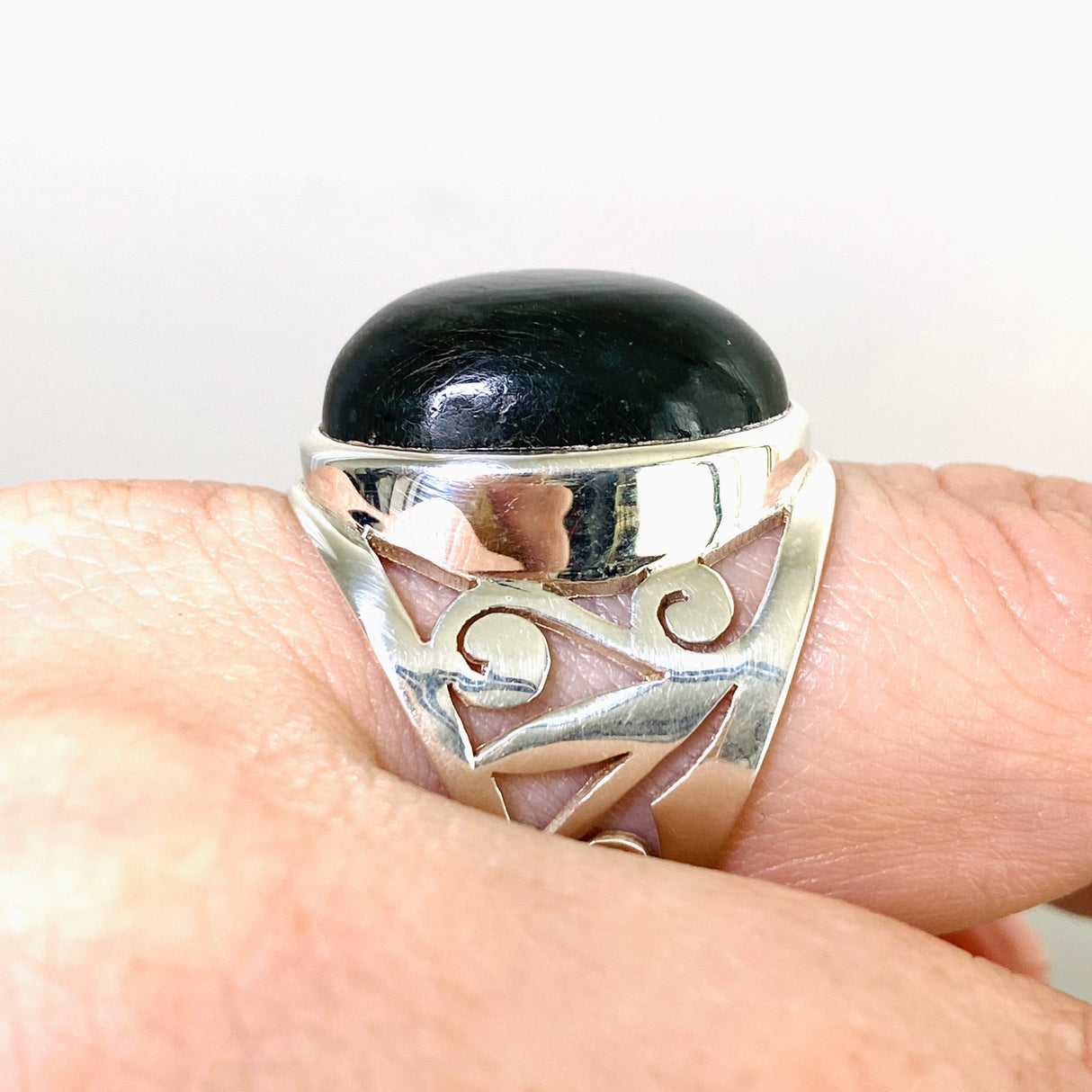 Labradorite Oval Cabochon Filigree Size 8.5 PRGJ895