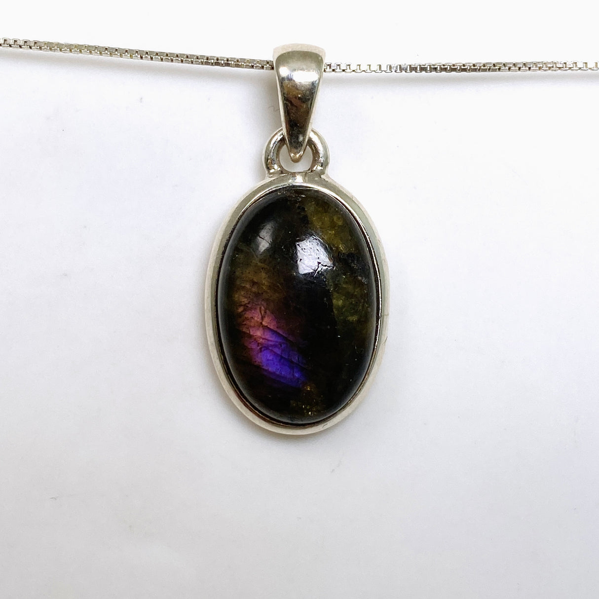 Labradorite Oval Cabochon Pendant PPGJ1047