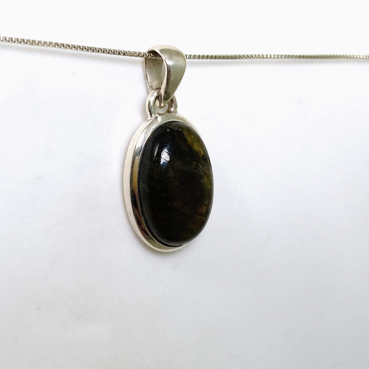 Labradorite Oval Cabochon Pendant PPGJ1047