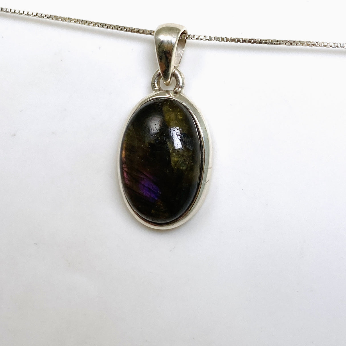 Labradorite Oval Cabochon Pendant PPGJ1047