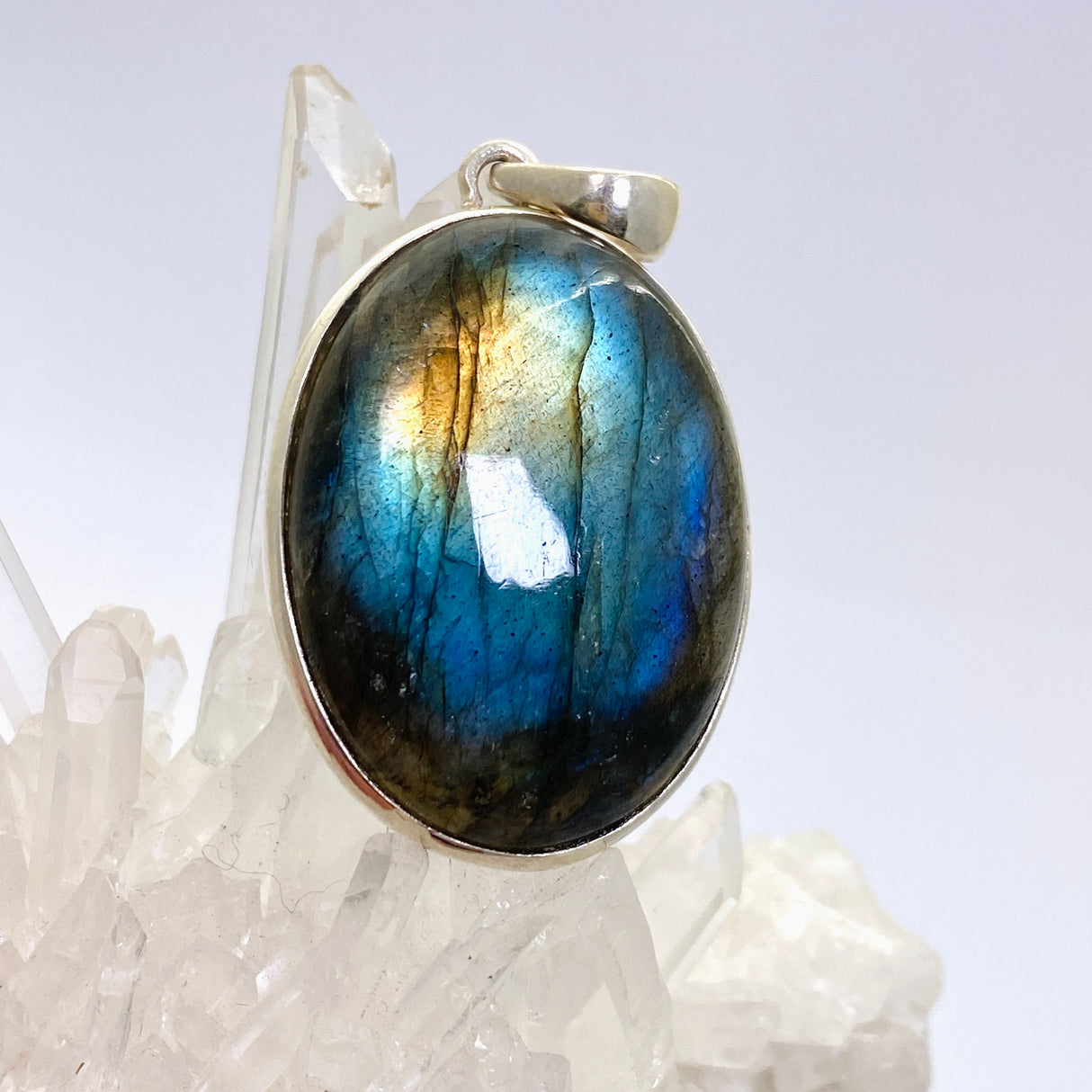 Labradorite Oval Cabochon Pendant PPGJ1048