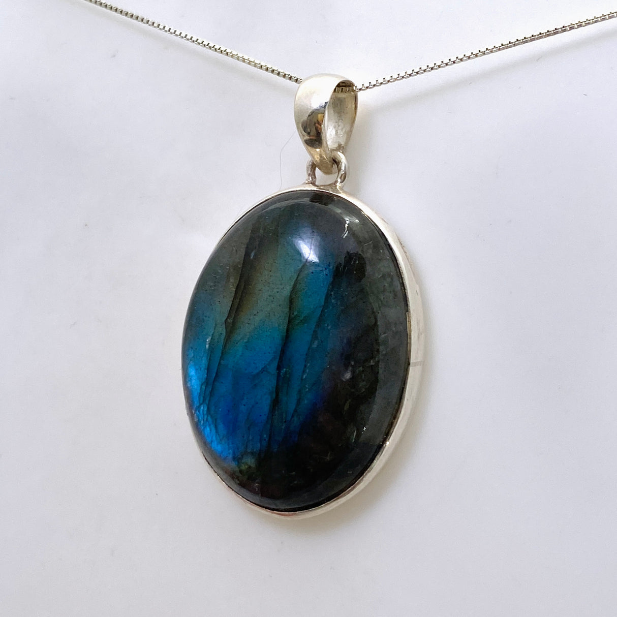 Labradorite Oval Cabochon Pendant PPGJ1048