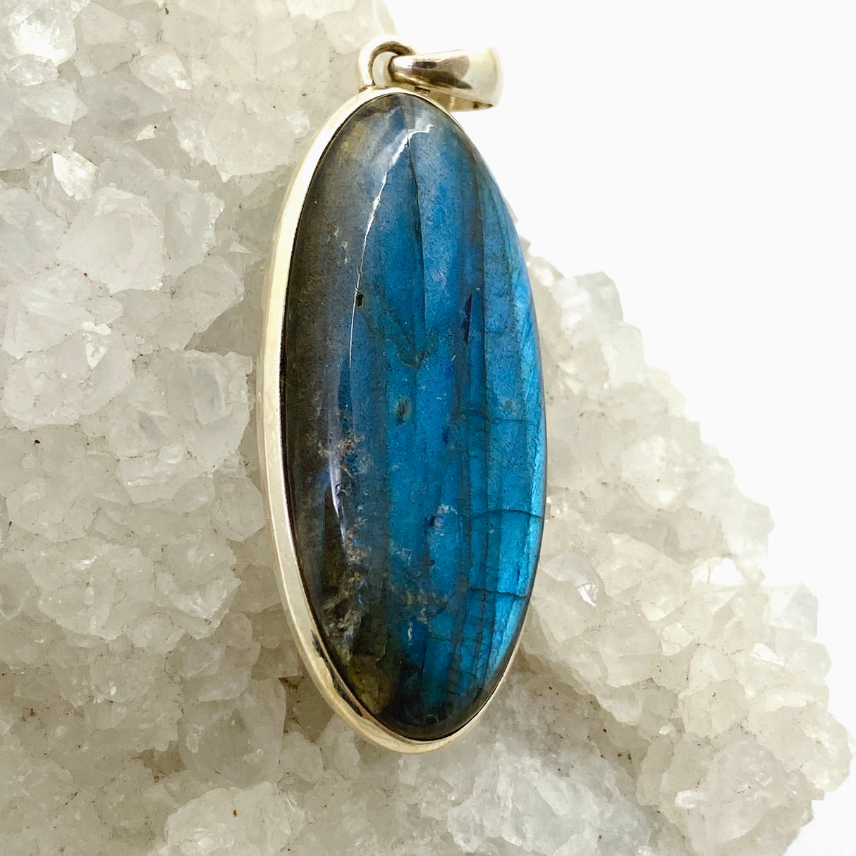 Labradorite Oval Cabochon Pendant PPGJ1049