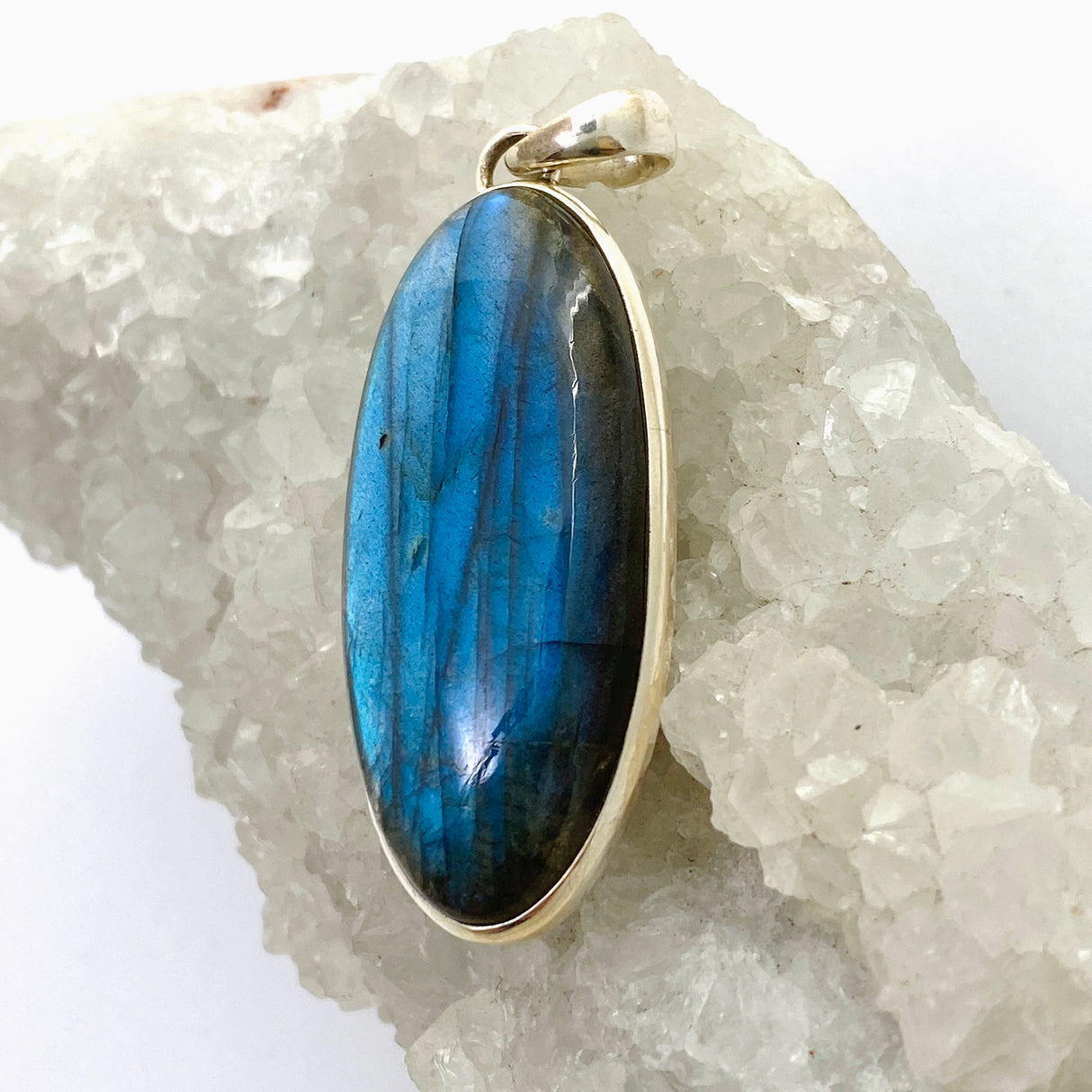 Labradorite Oval Cabochon Pendant PPGJ1049