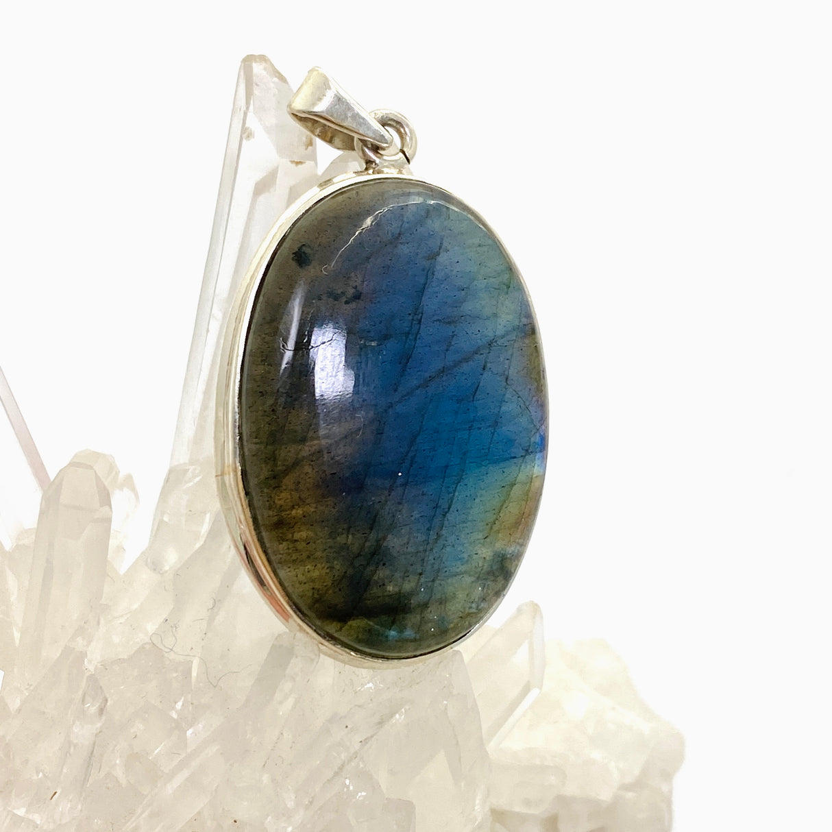 Labradorite Oval Cabochon Pendant THP-18