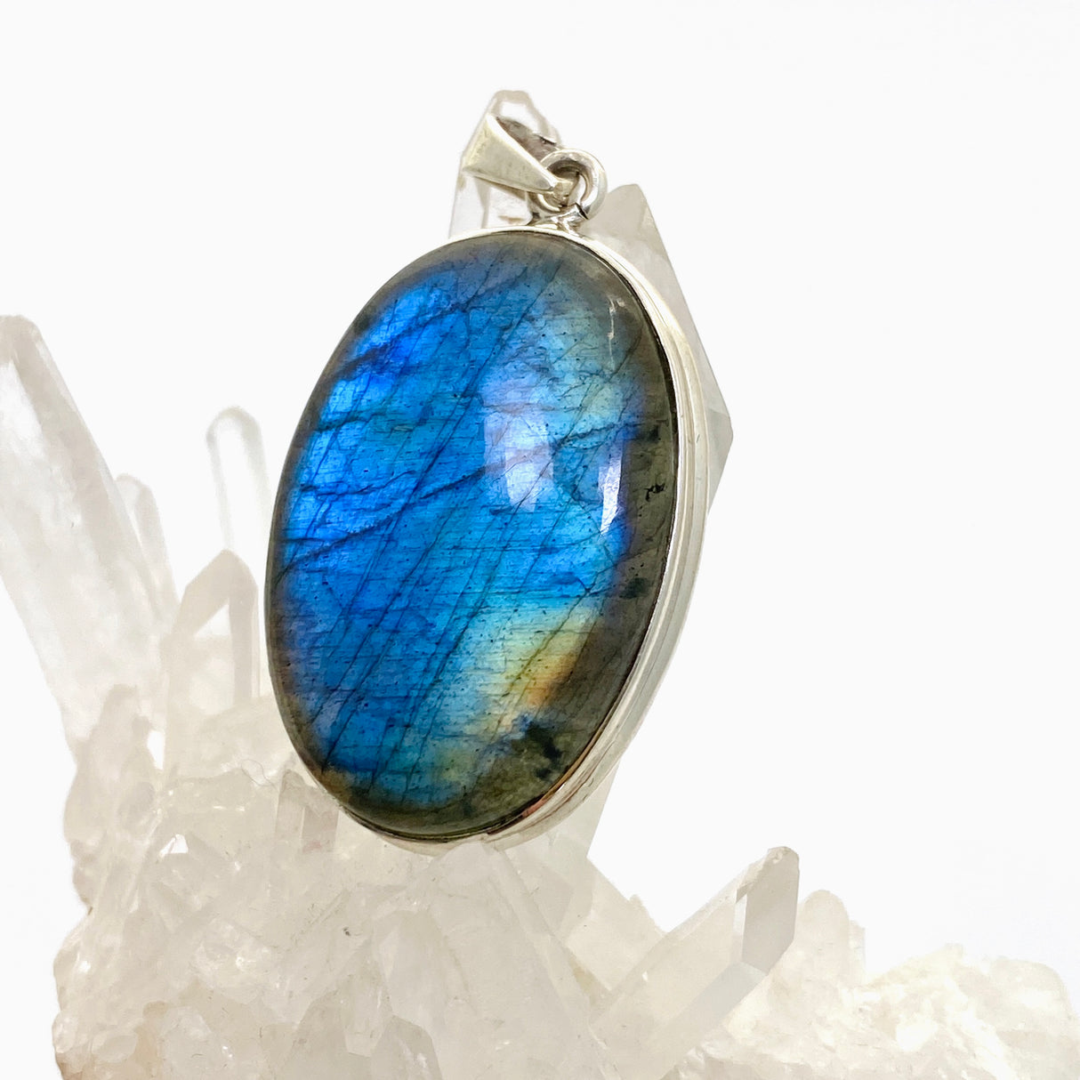 Labradorite Oval Cabochon Pendant THP-18