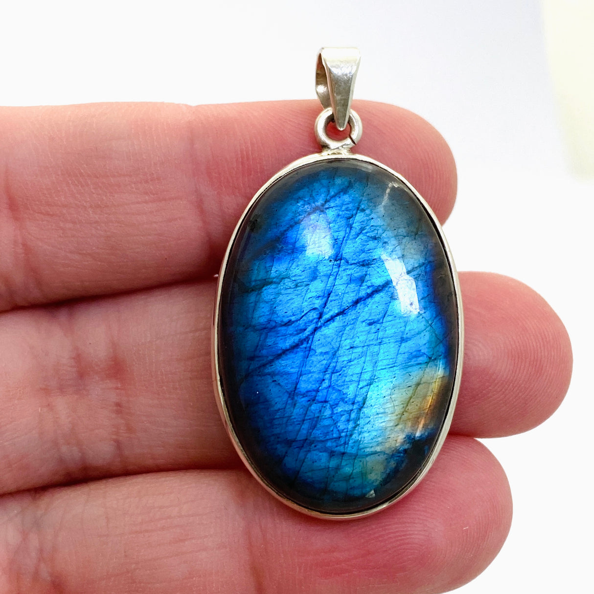 Labradorite Oval Cabochon Pendant THP-18