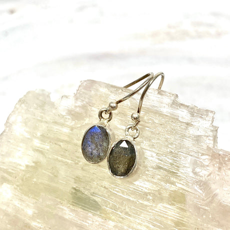Labradorite petite oval faceted earrings R2363-LBO - Nature's Magick