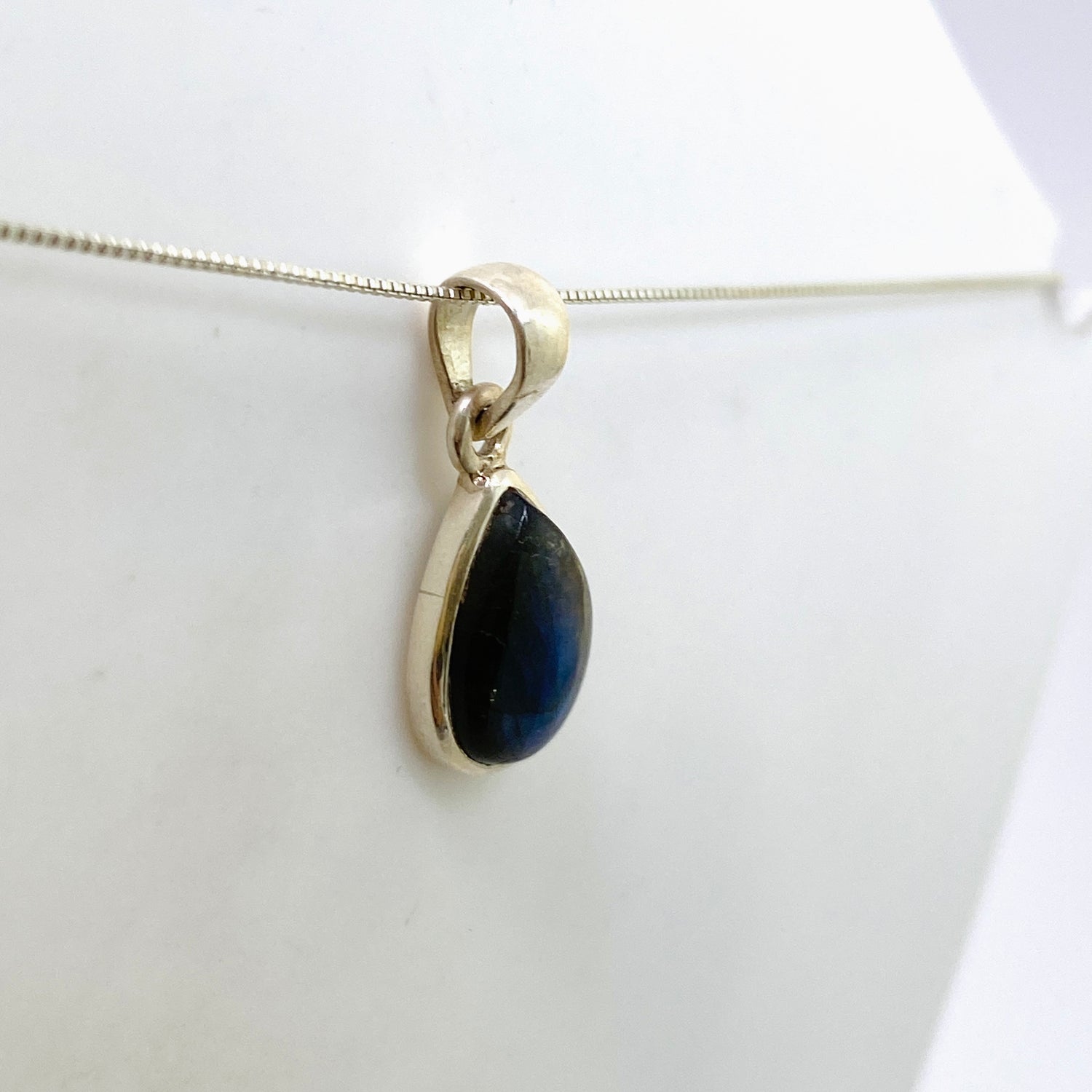 Labradorite Teardrop Cabochon Pendant PPGJ1050