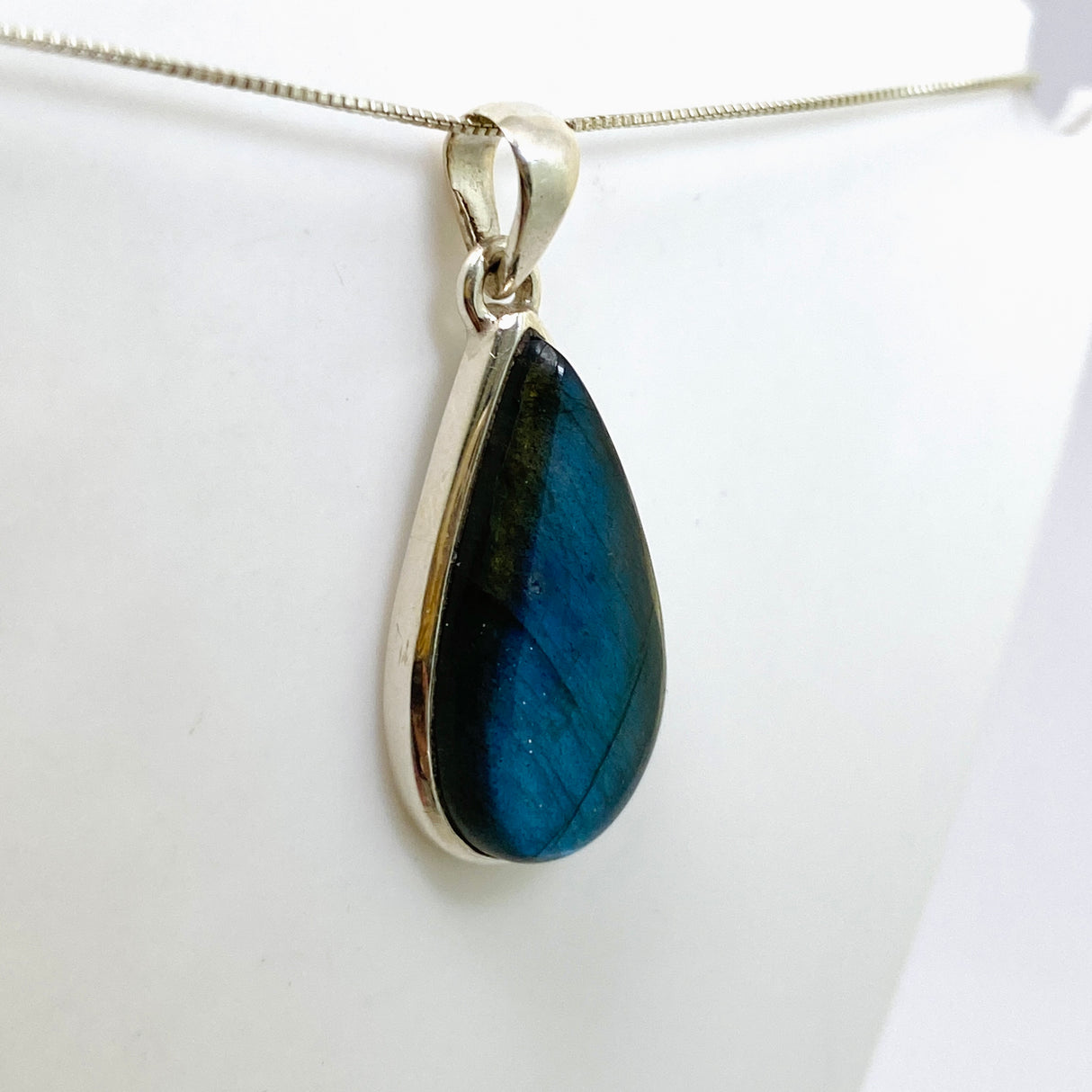 Labradorite Teardrop Cabochon Pendant PPGJ1051