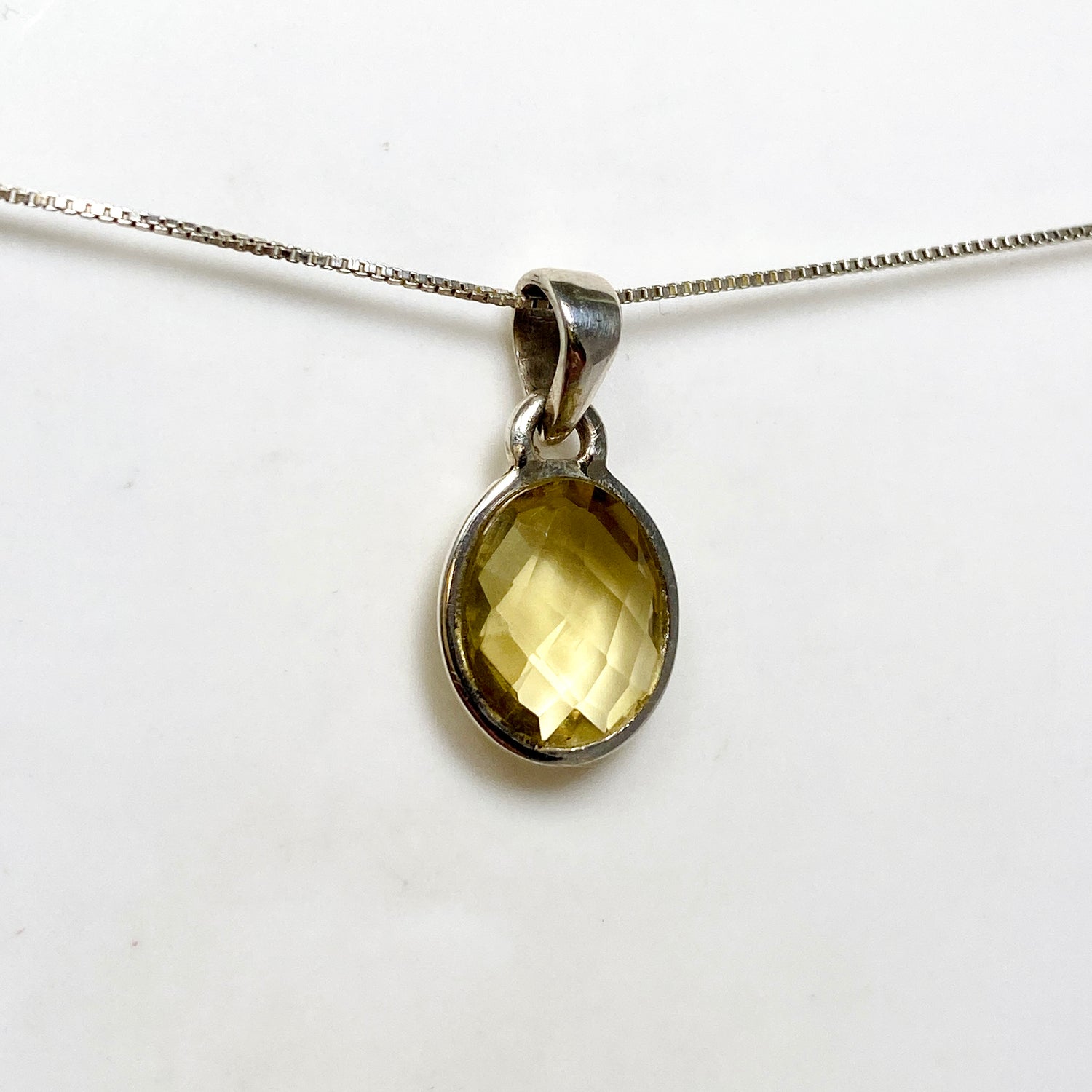 Lemon Quartz Oval Checkerboard Faceted Pendant PPGJ1304