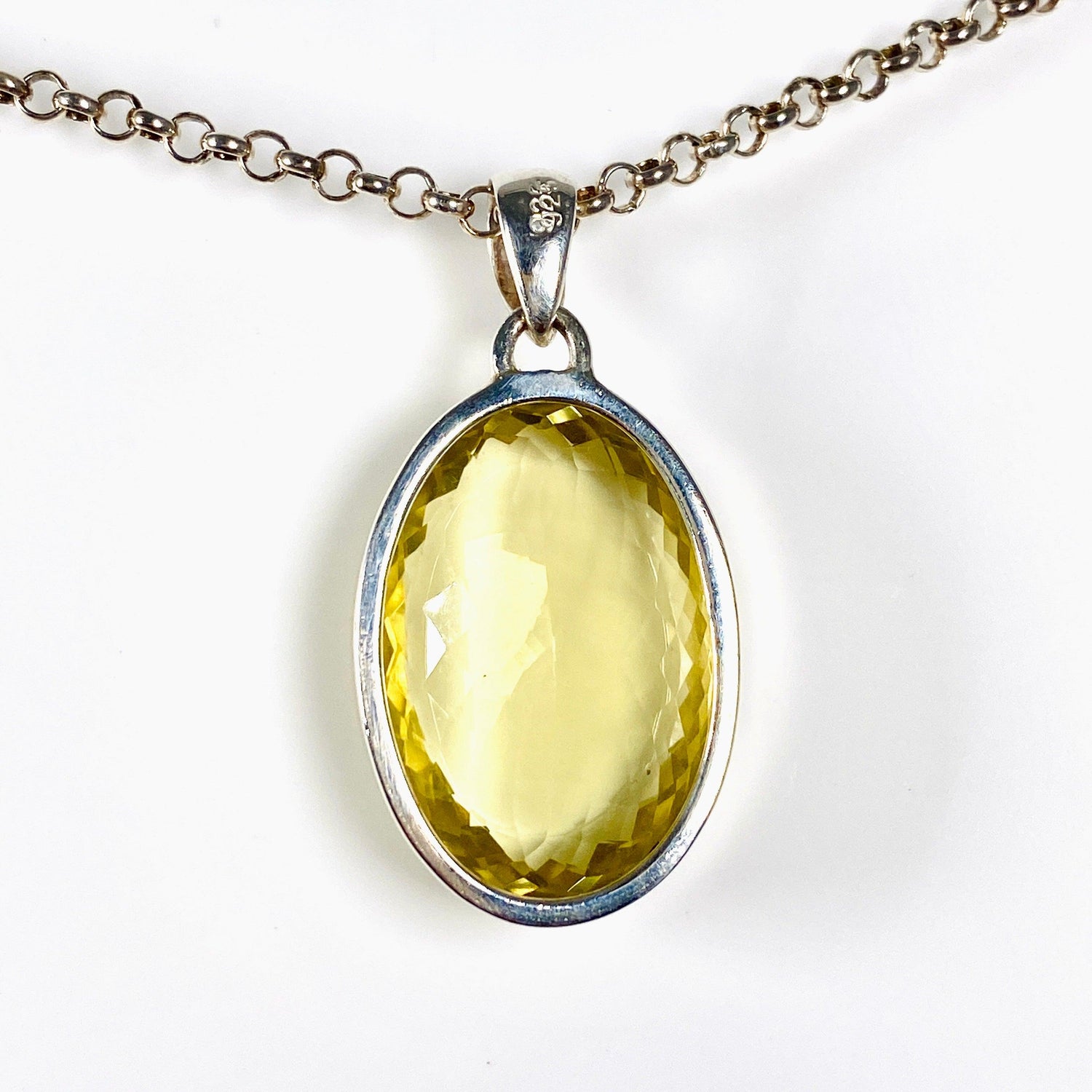 Lemon Quartz oval faceted pendant KPGJ3087 - Nature's Magick