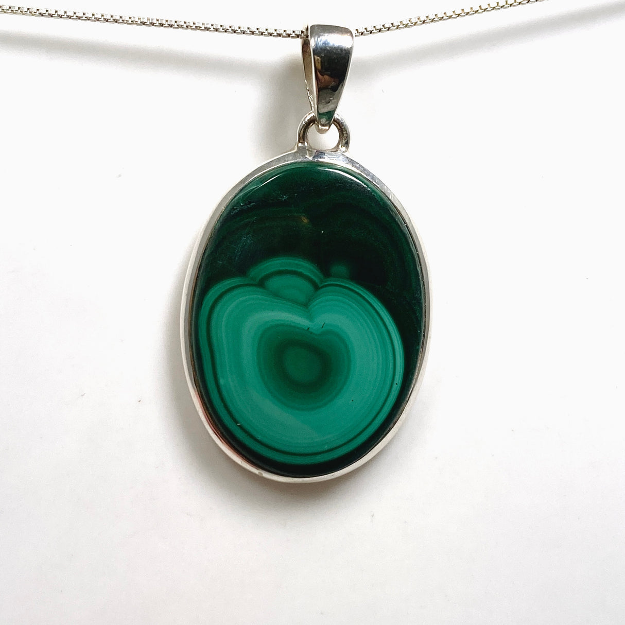 Malachite Oval Cabochon Pendant PPGJ1151