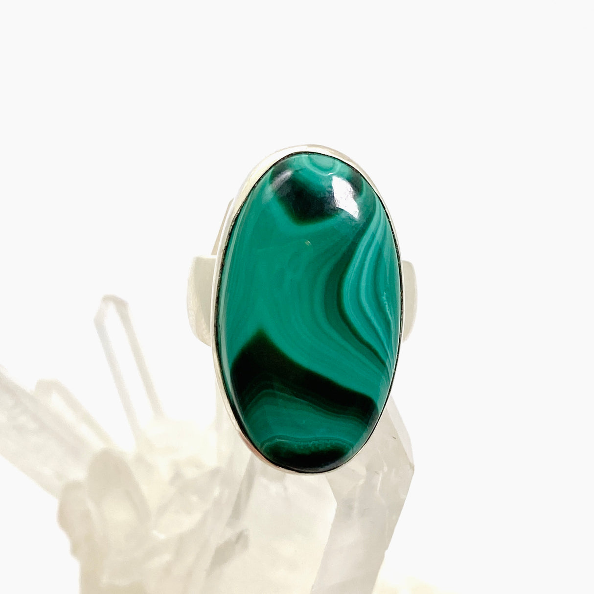 Malachite Oval Cabochon Ring Size 6 KRGJ3366