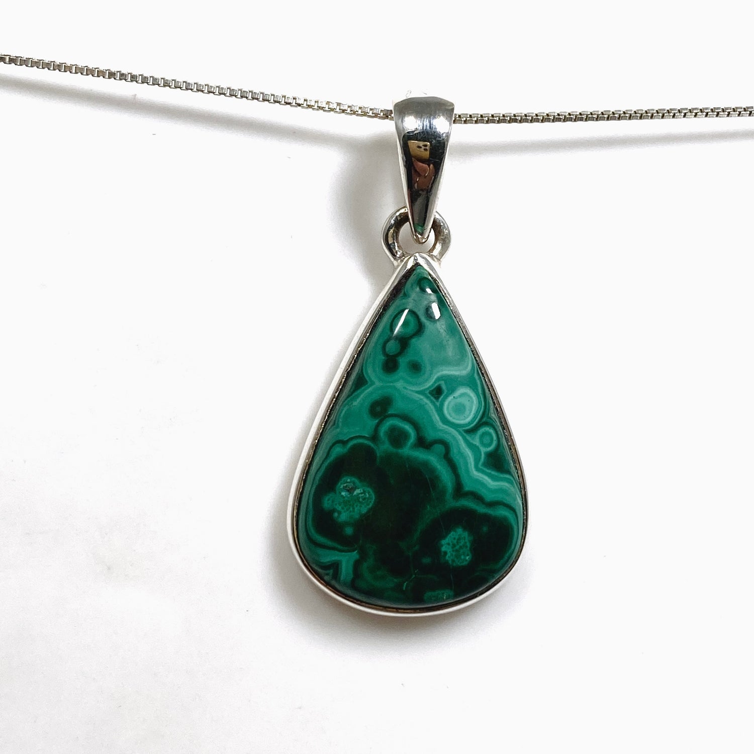 Malachite Teardrop Cabochon Pendant PPGJ1147