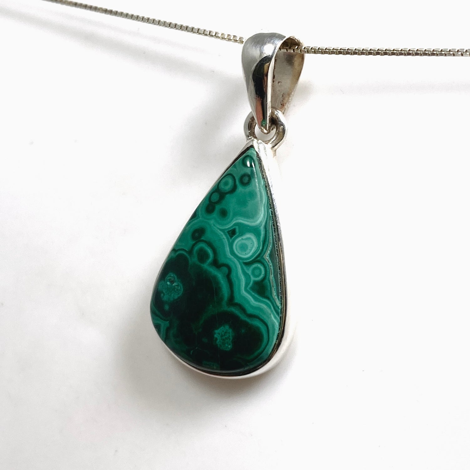 Malachite Teardrop Cabochon Pendant PPGJ1147