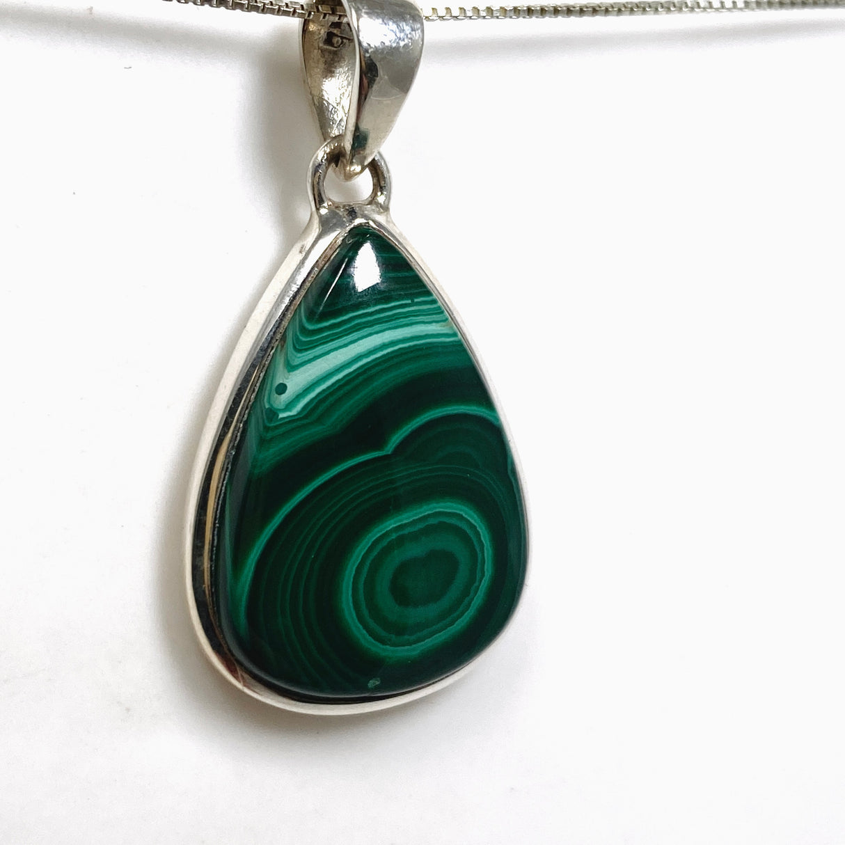 Malachite Teardrop Cabochon Pendant PPGJ1148