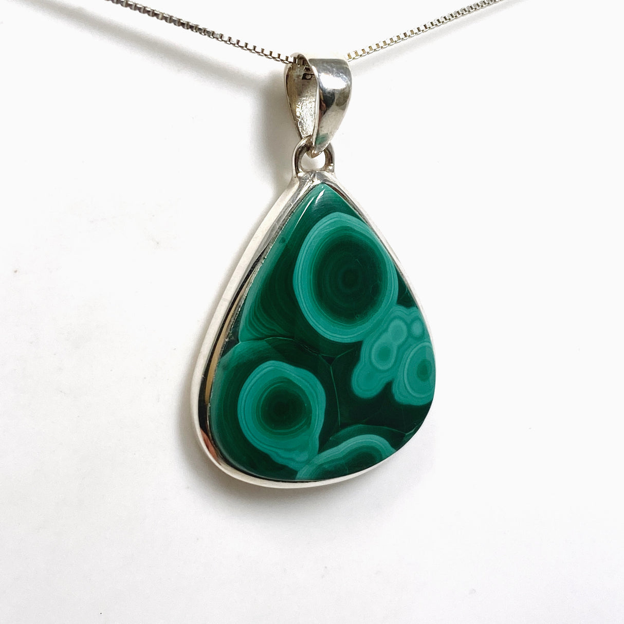 Malachite Teardrop Cabochon Pendant PPGJ1149