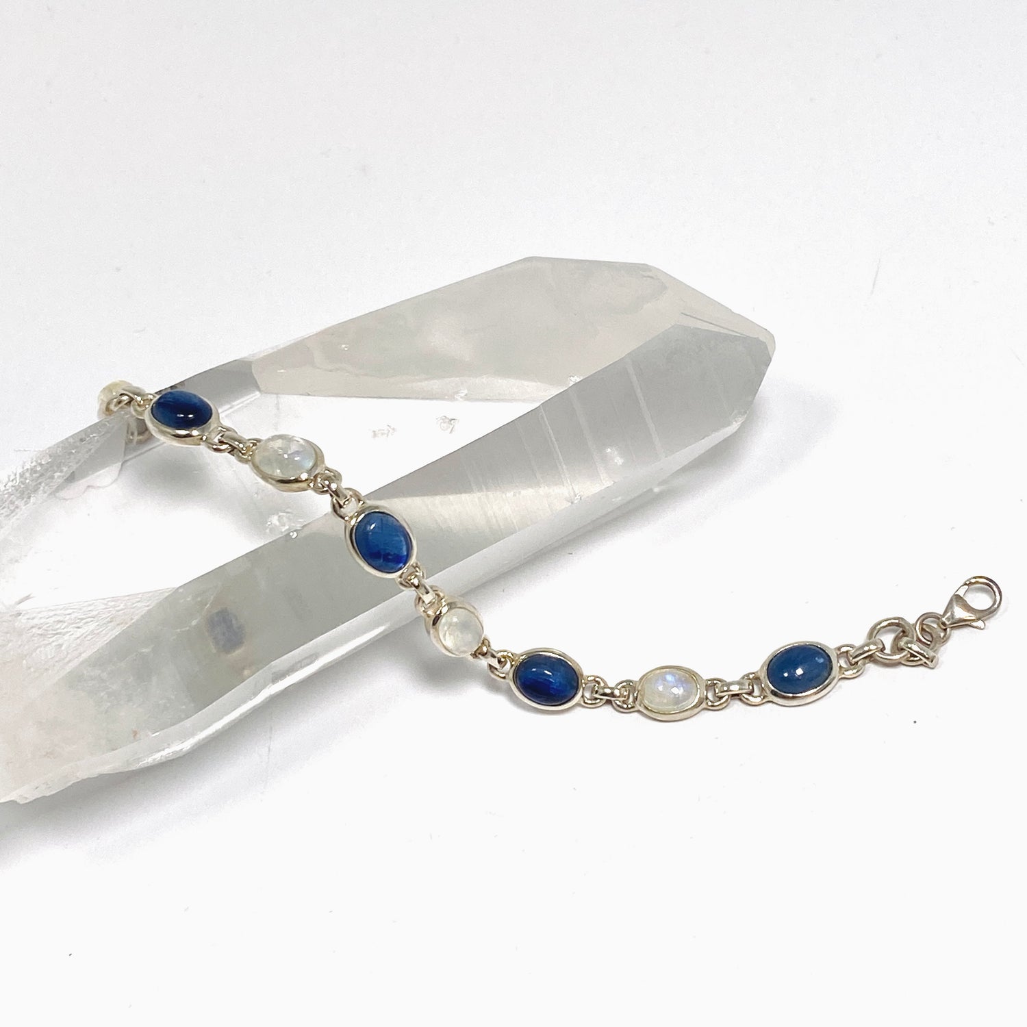 Moonstone and Kyanite Oval Cabochon Bracelet PBGJ042