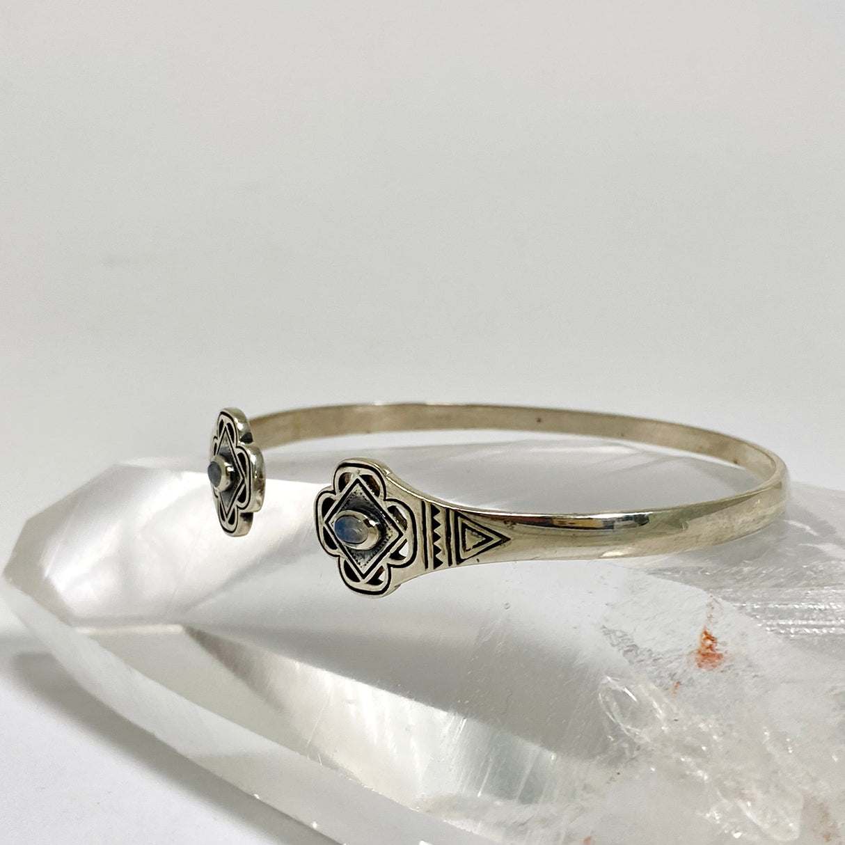 Moonstone Oval Cabochon Decorative Cuff Bangle PBGJ043