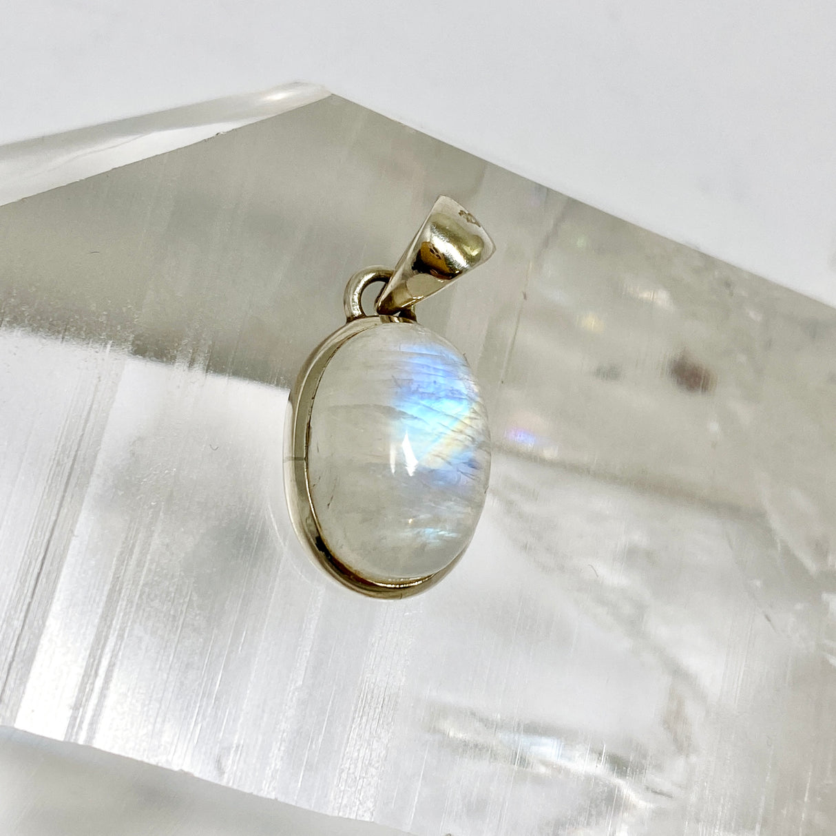 Moonstone Oval Cabochon Pendant PPGJ1251