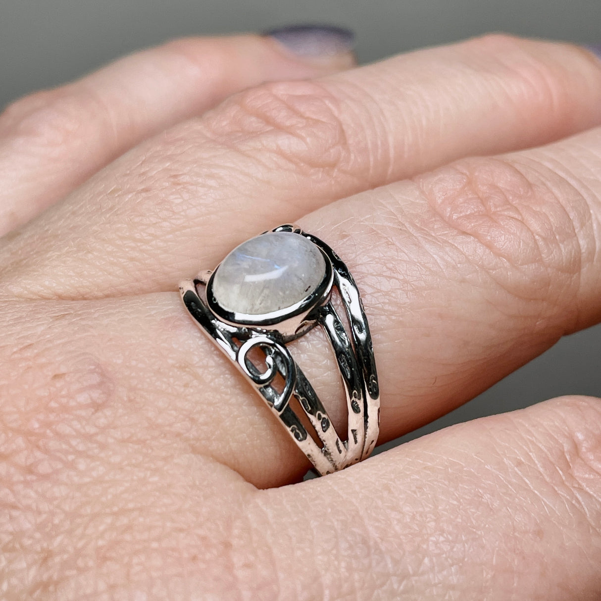 Moonstone Oval Cabochon Ring in a Decorative Setting R4025