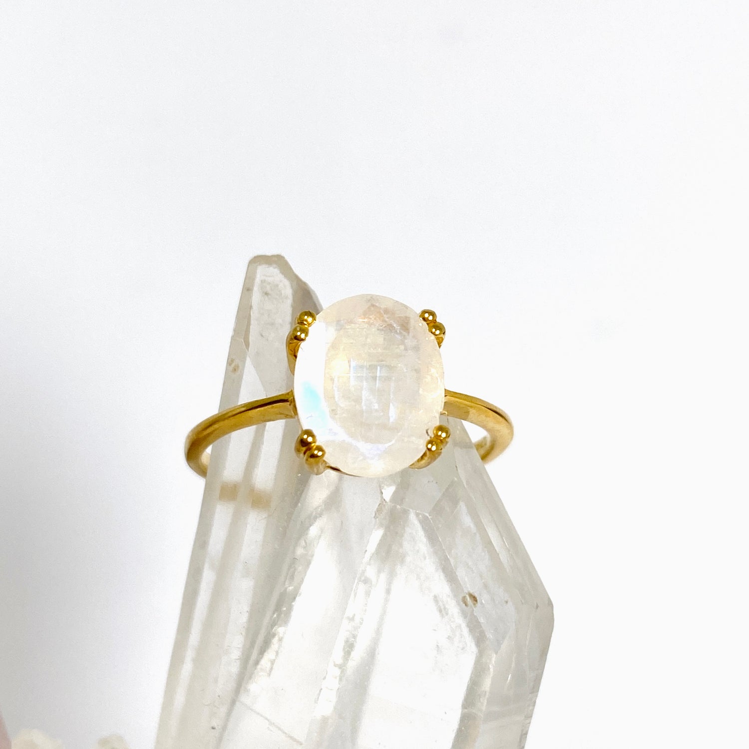 Moonstone Oval Faceted 2.5 micron Gold Plated Ring Size 6.5 PRGJ996